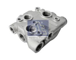 DT 460875 - Culata